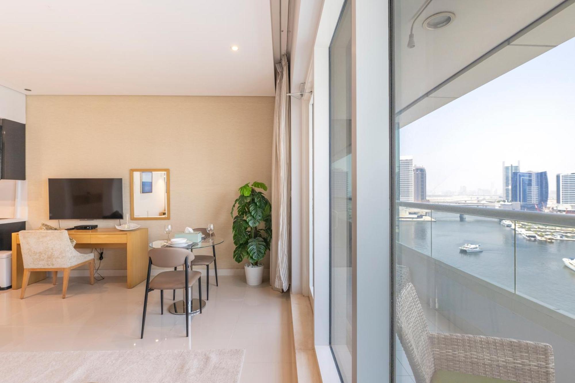 Damac Canal Views Residences 迪拜 外观 照片