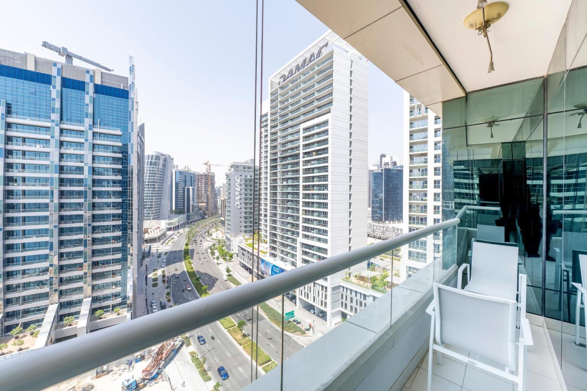 Damac Canal Views Residences 迪拜 外观 照片